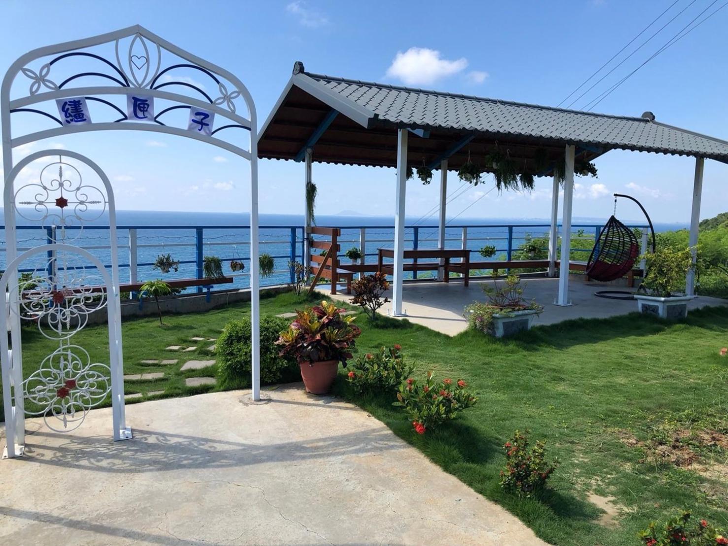 Draw Box Homestay Сяолюцю Экстерьер фото
